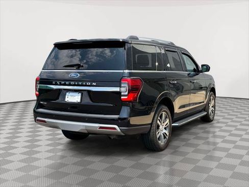 Used 2022 Ford Expedition Limited AWD/4WD image 7