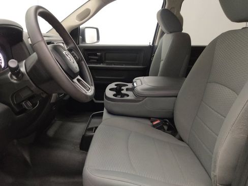 Used 2018 RAM 1500 Tradesman AWD/4WD image 17