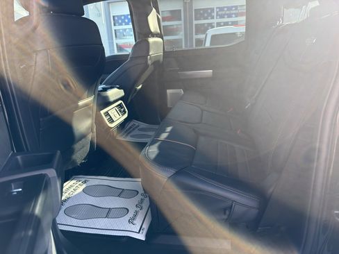 Used 2024 Ford F350 Platinum image 11