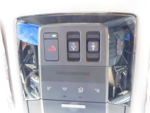 New 2026 Mitsubishi Outlander SE image 25