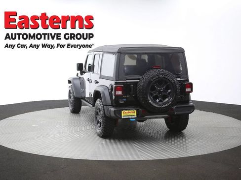 Used 2023 Jeep Wrangler Unlimited w/ Cold Weather Group AWD/4WD image 37
