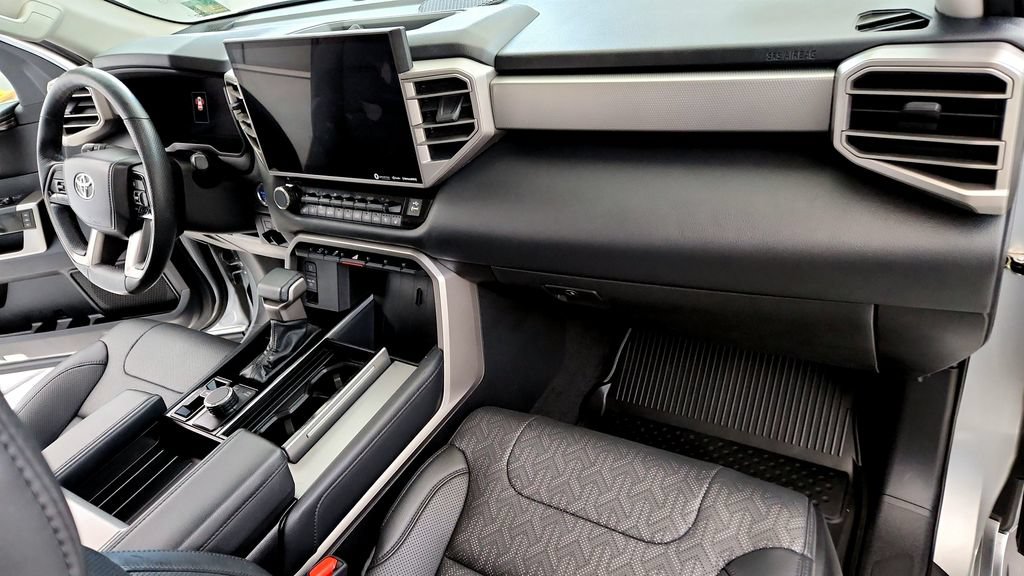 Certified 2023 Toyota Sequoia Limited AWD/4WD image 14