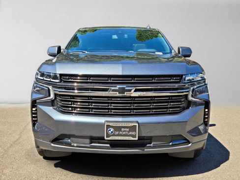 Used 2021 Chevrolet Tahoe RST w/ Rear Media and Nav Package AWD/4WD image 8