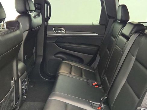 Used 2021 Jeep Grand Cherokee Limited RWD image 21