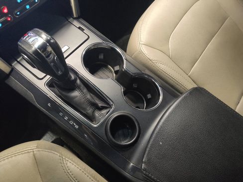 Used 2018 Ford Explorer Limited FWD image 26