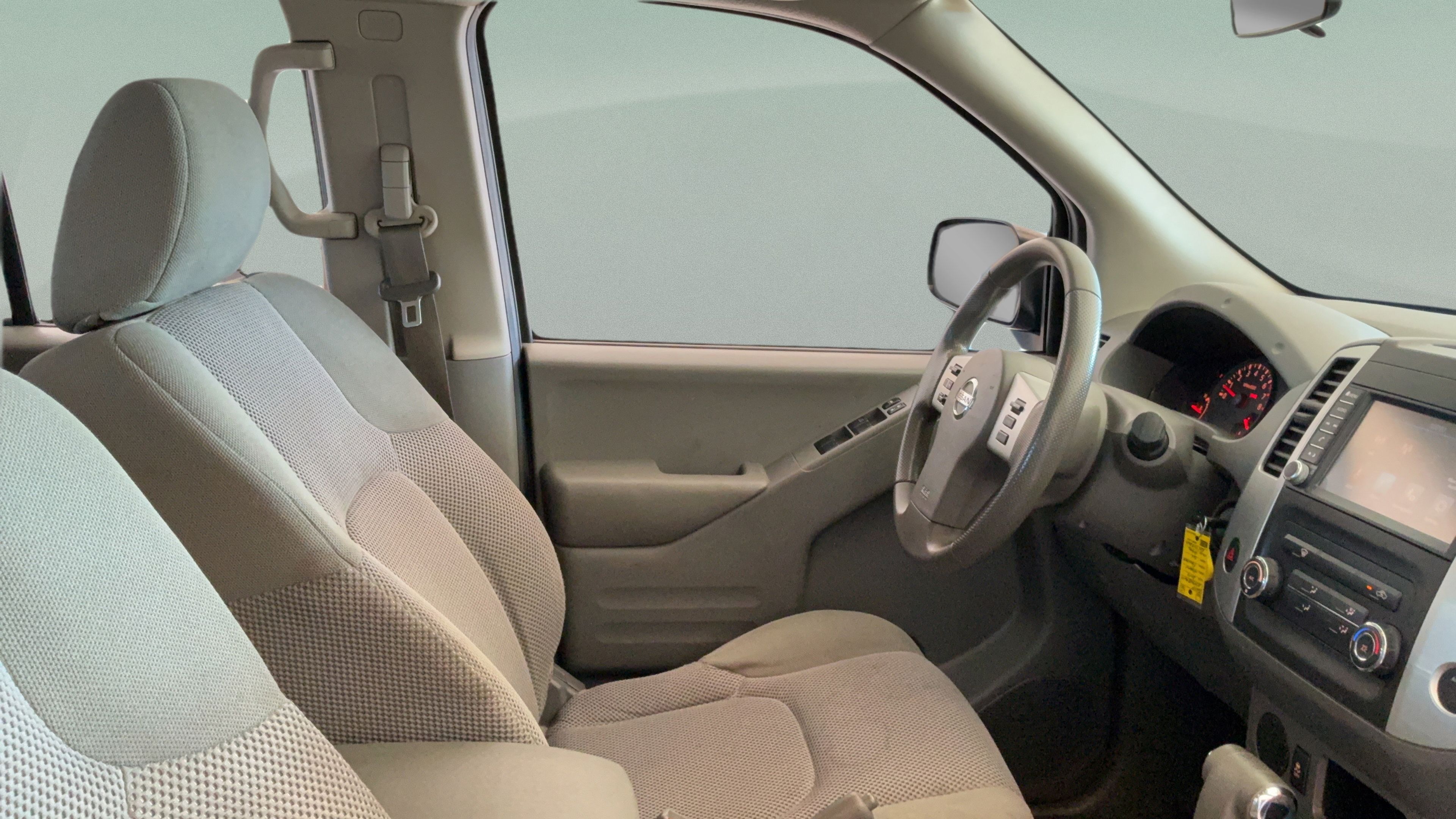 Used 2019 Nissan Frontier SV RWD image 29