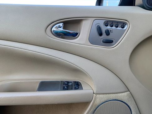 Used 2007 Jaguar XK Convertible RWD image 9