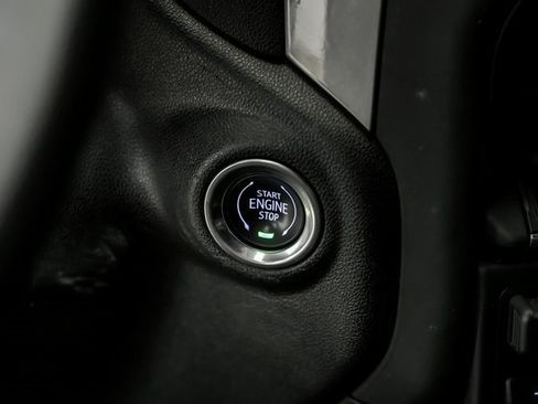 Certified 2024 Chevrolet Silverado 2500 Custom w/ Custom Value Package image 17