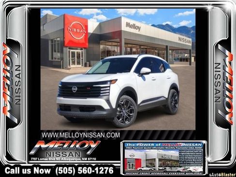 Certified 2025 Nissan Kicks SR image 1