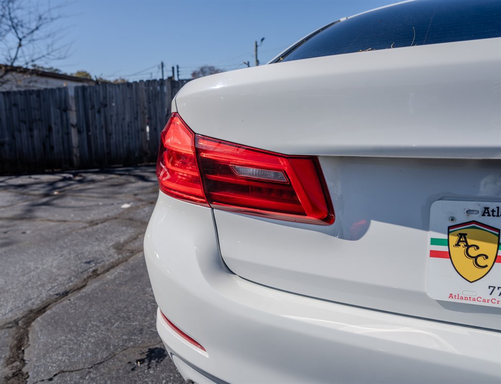 Used 2017 BMW 540i RWD image 10