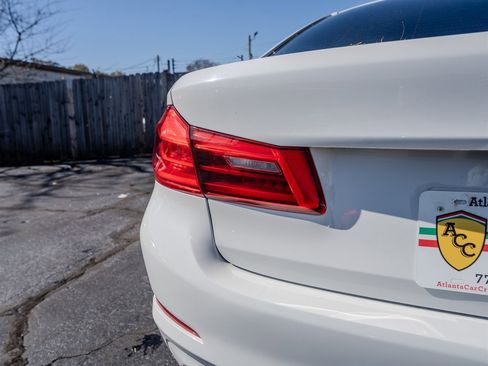 Used 2017 BMW 540i image 10