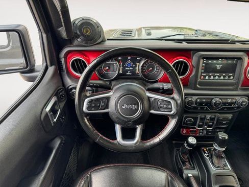 Used 2021 Jeep Gladiator Rubicon w/ Dual Top Group AWD/4WD image 12