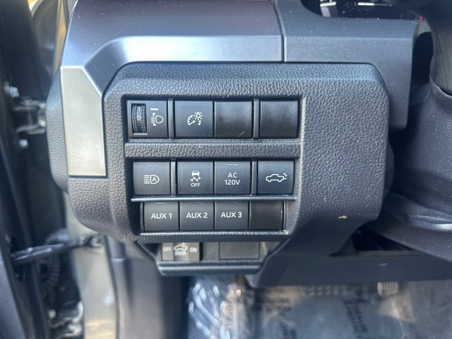 Used 2025 Toyota Tacoma TRD Off-Road w/ TRD Off Road Premium Package AWD/4WD image 29