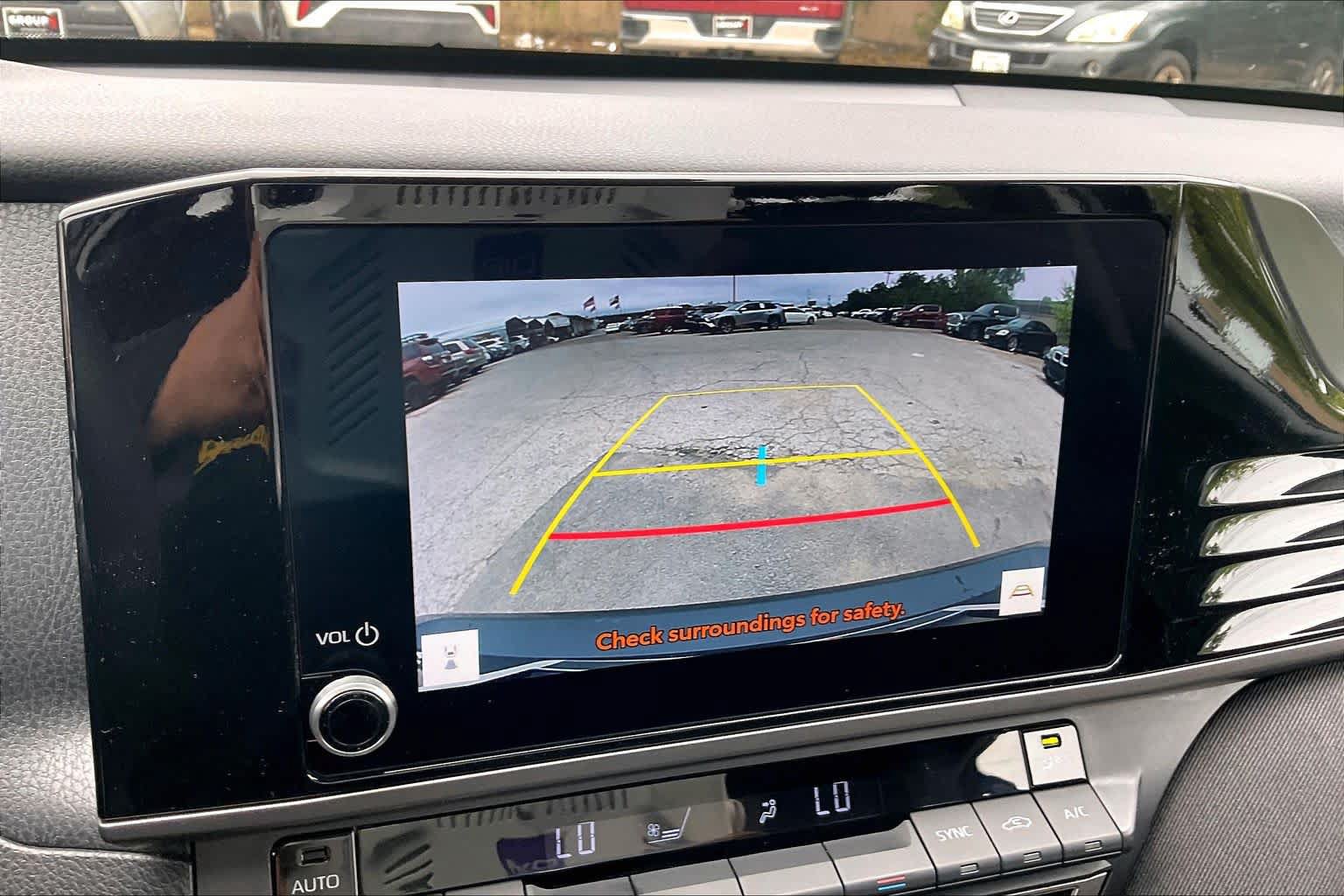 Used 2025 Toyota Camry LE FWD image 26