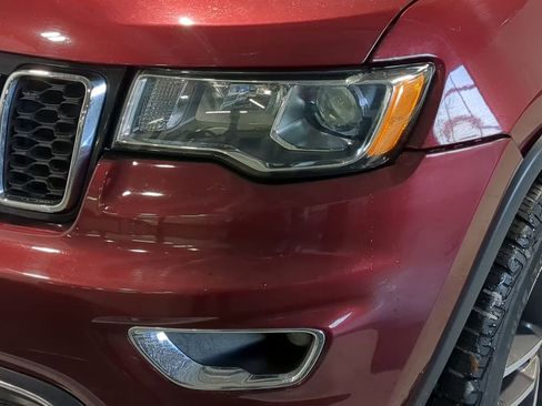 Used 2021 Jeep Grand Cherokee Limited image 18