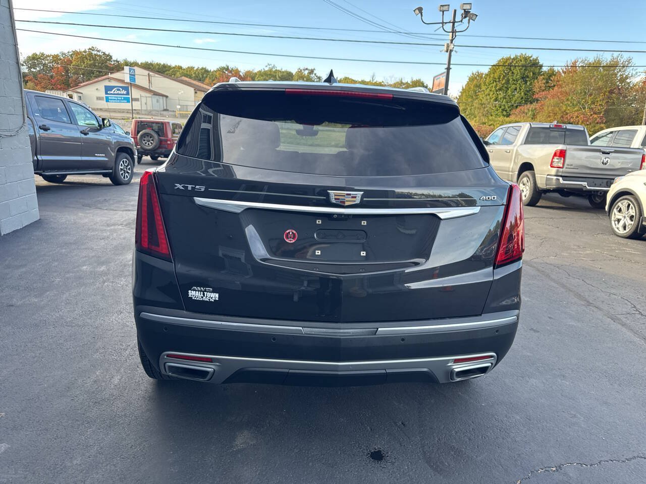 Used 2020 Cadillac XT5 Premium Luxury AWD/4WD image 7