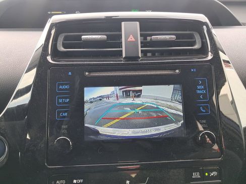 Used 2016 Toyota Prius Two image 16