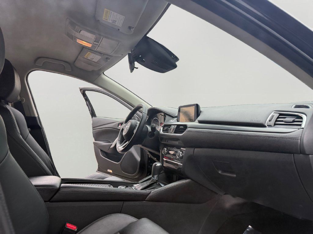 Used 2017 MAZDA MAZDA6 Touring FWD image 11
