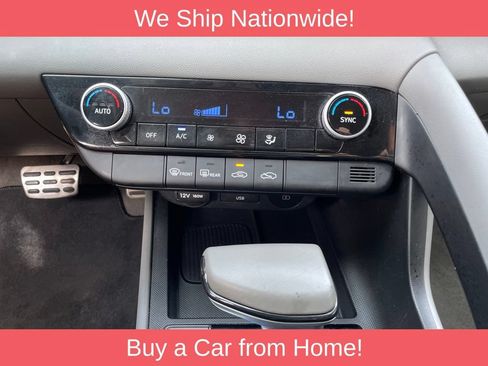 Used 2025 Hyundai Elantra Sport FWD image 23