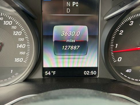 Used 2017 Mercedes-Benz C 300 Sedan image 12