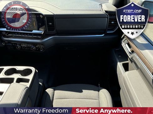 Used 2025 Chevrolet Silverado 1500 LT w/ Z71 Off-Road Package AWD/4WD image 16