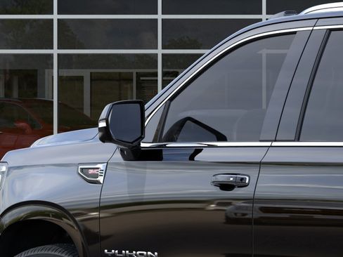 New 2026 GMC Yukon XL Elevation w/ Elevation Premium Package AWD/4WD image 12