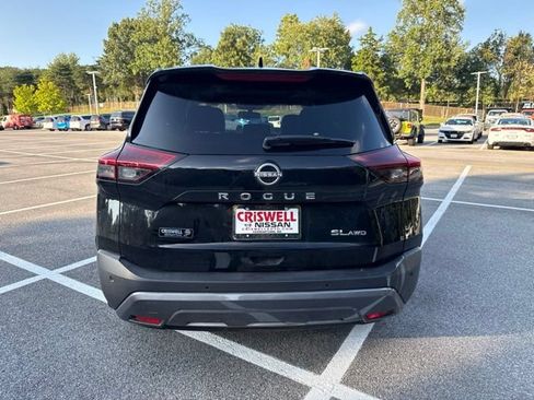 Used 2023 Nissan Rogue SL w/ SL Premium Package AWD/4WD image 5