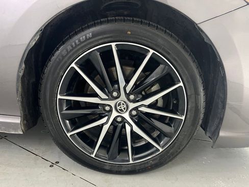 Used 2022 Toyota Camry SE FWD image 17