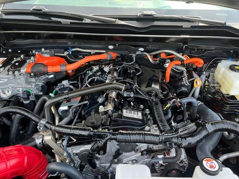 Used 2025 Toyota Tacoma TRD Pro AWD/4WD image 20