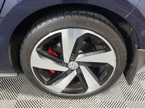 Used 2019 Volkswagen GTI Autobahn image 9