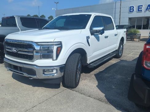 Used 2024 Ford F150 Lariat w/ Equipment Group 502A High AWD/4WD image 8