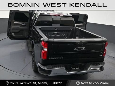 Used 2025 Chevrolet Silverado 1500 LTZ w/ Technology Package image 32