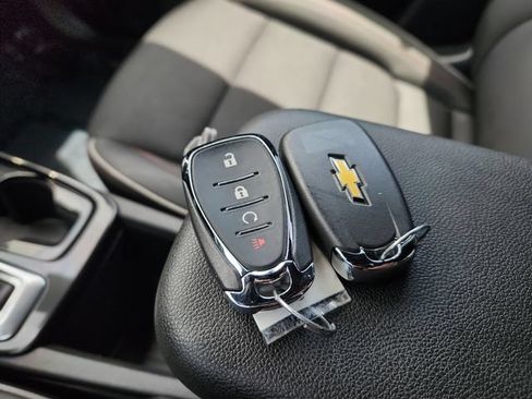 Used 2023 Chevrolet TrailBlazer RS w/ Technology Package FWD image 49