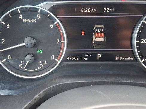 Used 2024 Nissan Rogue SV AWD/4WD image 19