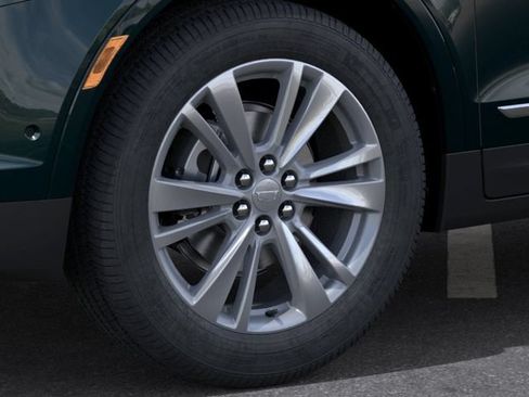 New 2026 Cadillac XT5 Premium Luxury w/ LPO, Floor Liner Package AWD/4WD image 9