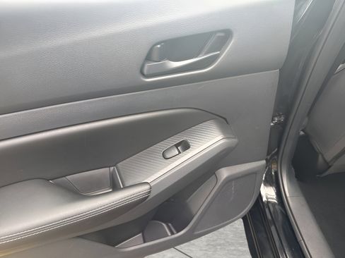 Used 2024 Nissan Altima 2.5 SV image 24