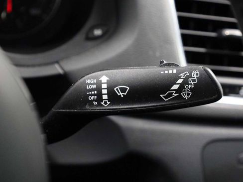 Used 2018 Audi Q3 2.0T Premium Plus w/ Premium Plus Package image 28