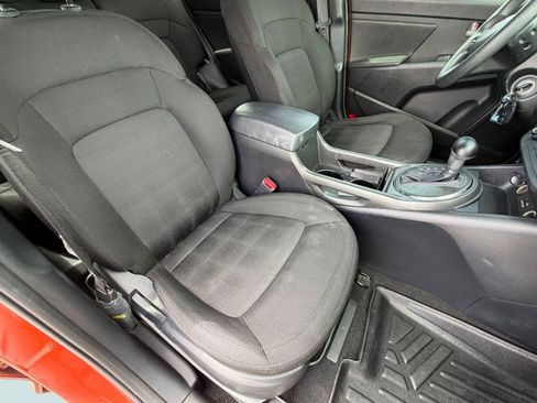 Used 2011 Kia Sportage 2WD image 18
