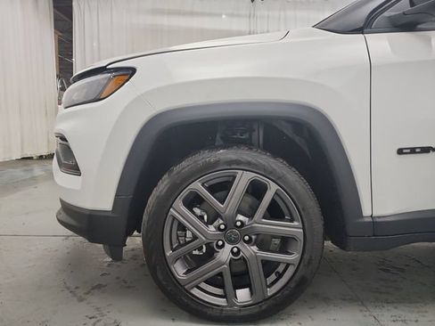 New 2026 Jeep Compass Limited AWD/4WD image 19