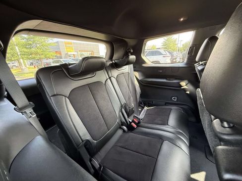 Used 2023 Jeep Grand Cherokee L Laredo AWD/4WD image 16