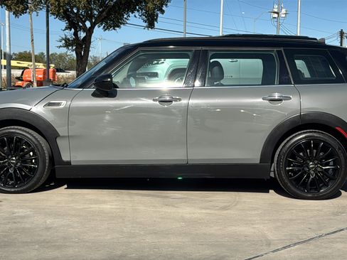 Used 2016 MINI Cooper Clubman image 4
