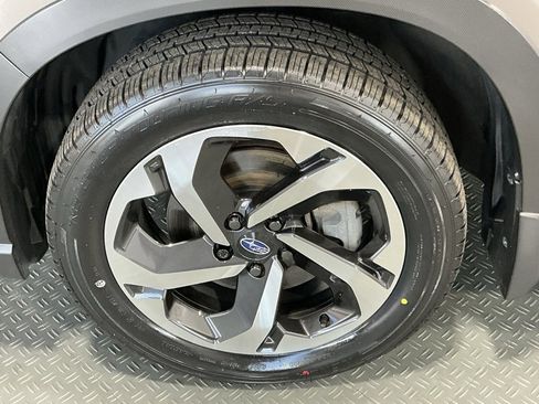 Used 2022 Subaru Forester Touring image 37