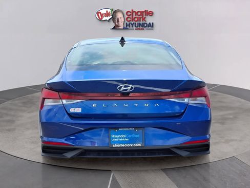 Certified 2023 Hyundai Elantra SEL w/ Cargo Package FWD image 4