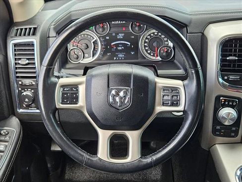 Used 2016 RAM 1500 Laramie w/ Convenience Group AWD/4WD image 14