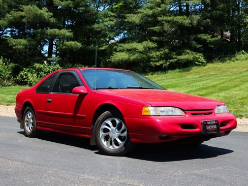 Used 1994 Ford Thunderbird Super RWD image 1