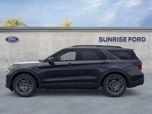 New 2026 Ford Explorer ST-Line w/ ST-Line Street Pack RWD image 3
