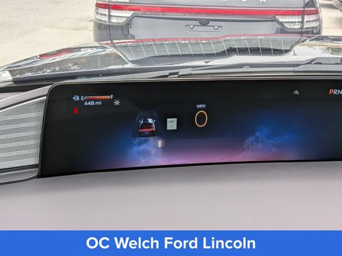 Certified 2025 Lincoln Navigator Black Label AWD/4WD image 34