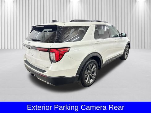 Used 2026 Ford Explorer Active w/ Active Comfort Package AWD/4WD image 8