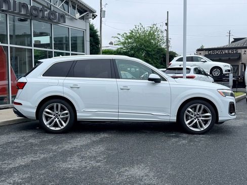 Certified 2025 Audi Q7 3.0T Premium Plus w/ Premium Plus Package AWD/4WD image 7