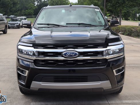 Used 2024 Ford Expedition Max Limited AWD/4WD image 9